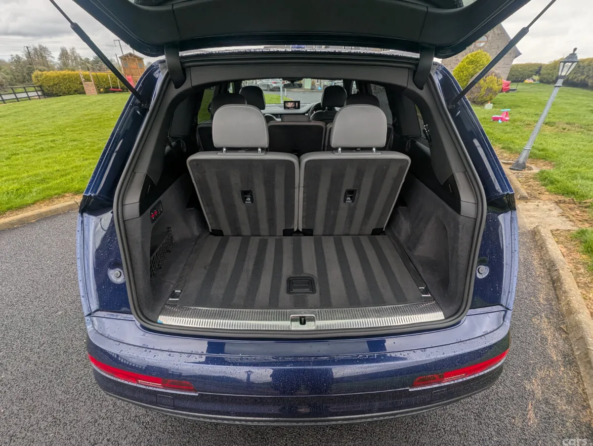 Audi Q7 SUV, Diesel, 2019, Blue