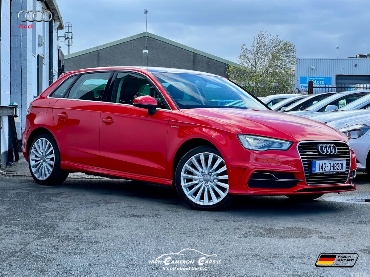 Audi A3 Hatchback, Petrol, 2014, Red