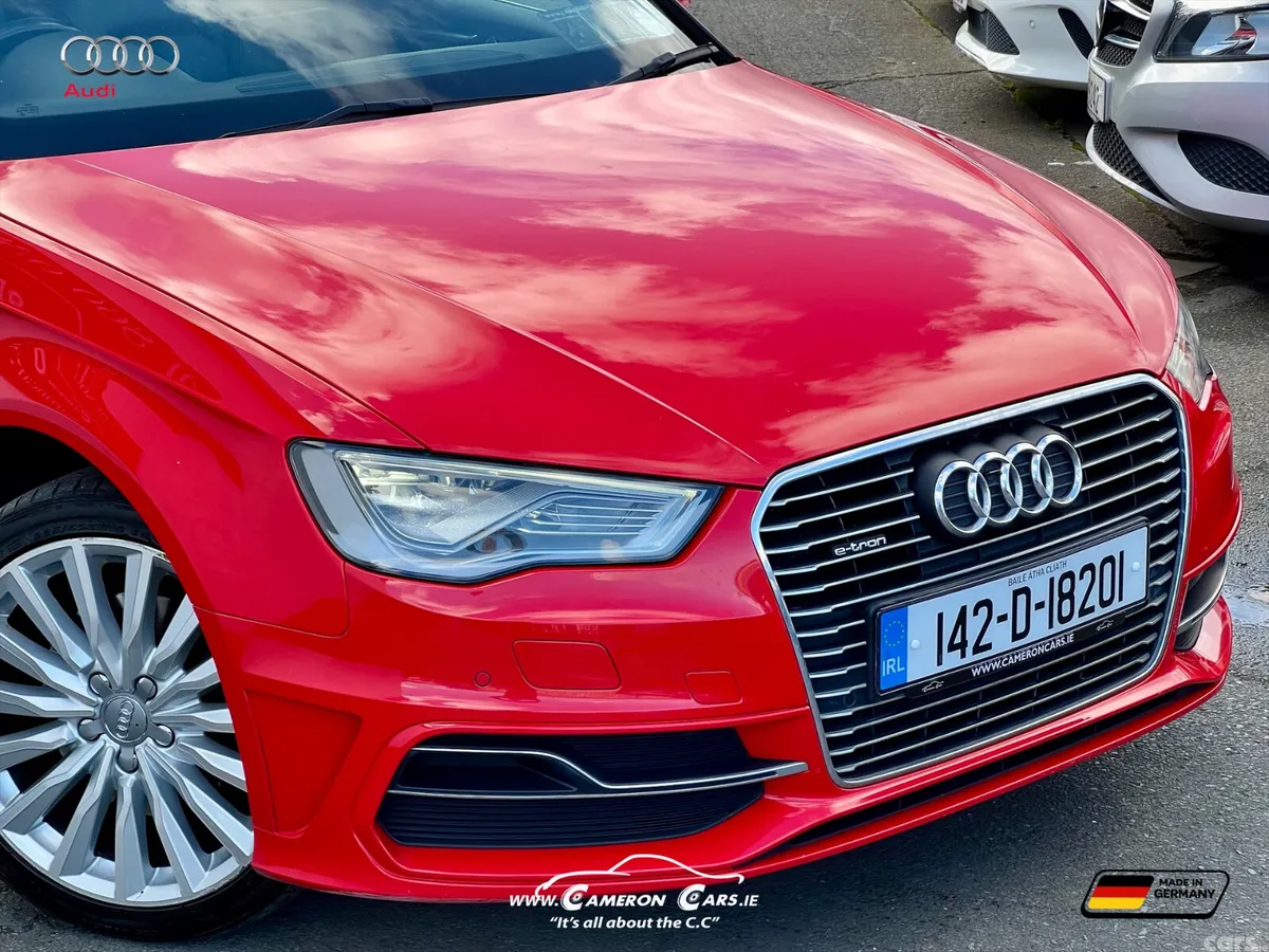 Audi A3 Hatchback, Petrol, 2014, Red