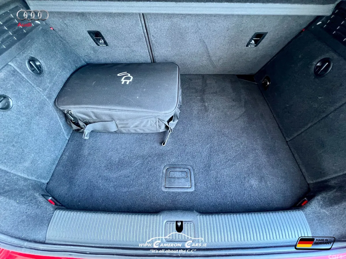 Audi A3 Hatchback, Petrol, 2014, Red