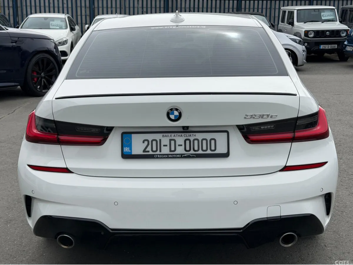 BMW 3-Series Saloon, Petrol Plug-in Hybrid, 2020, White