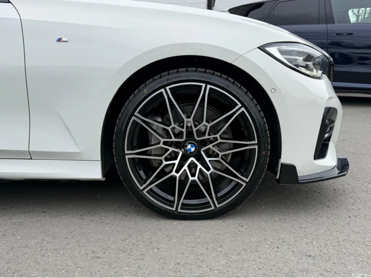 BMW 3-Series Saloon, Petrol Plug-in Hybrid, 2020, White