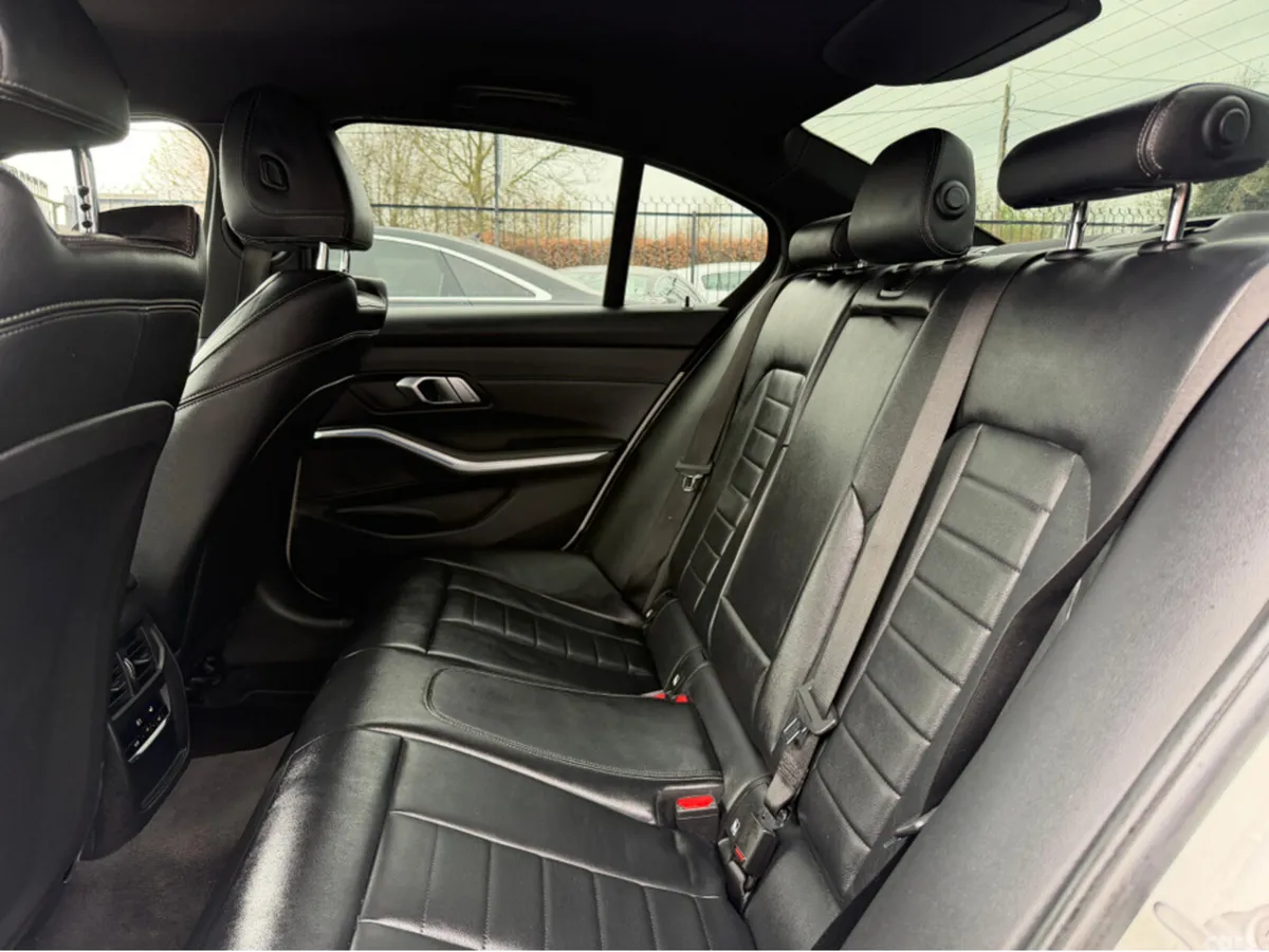 BMW 3-Series Saloon, Petrol Plug-in Hybrid, 2020, White