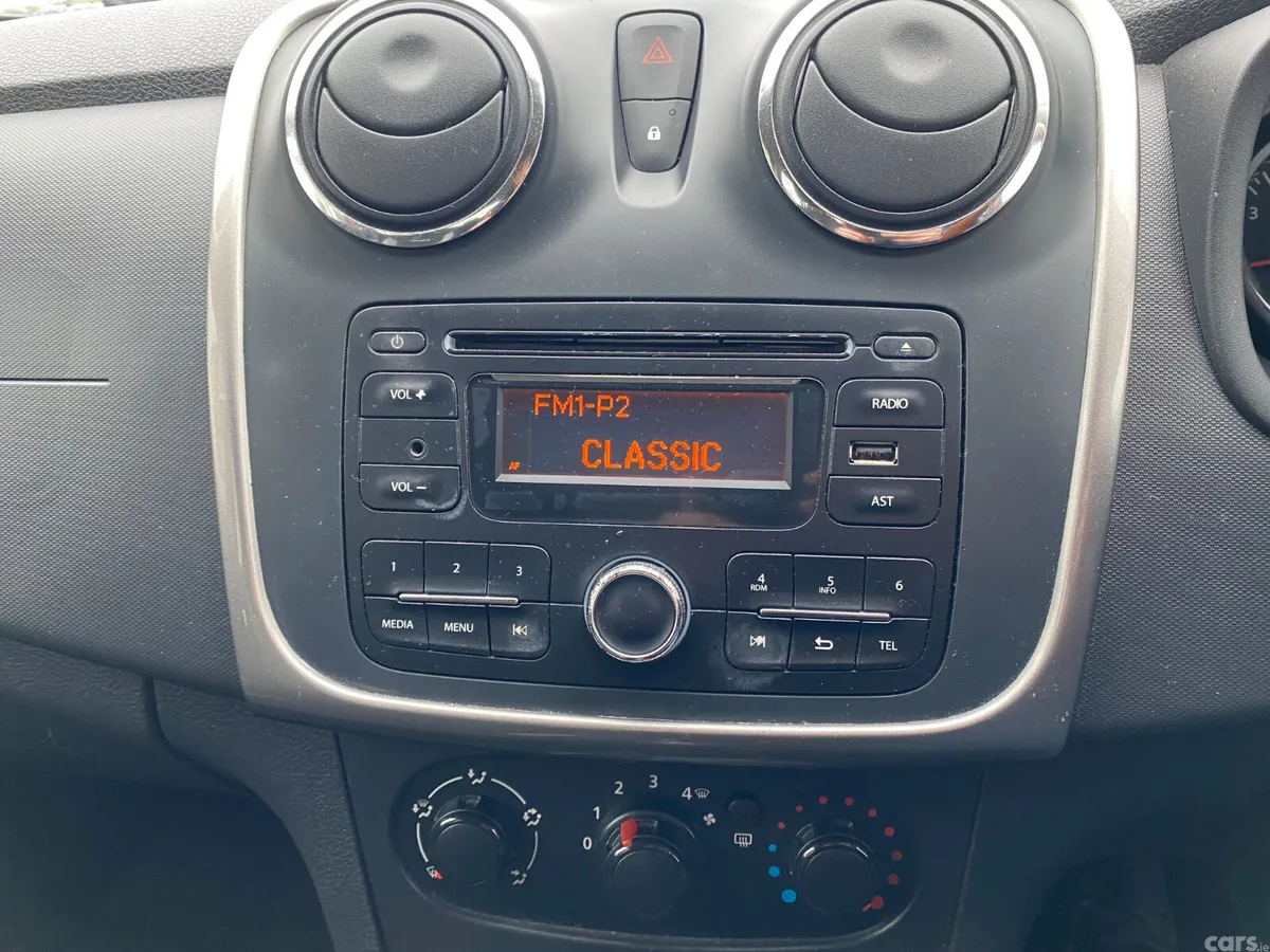 Dacia Sandero Stepway Hatchback, Diesel, 2017, Red