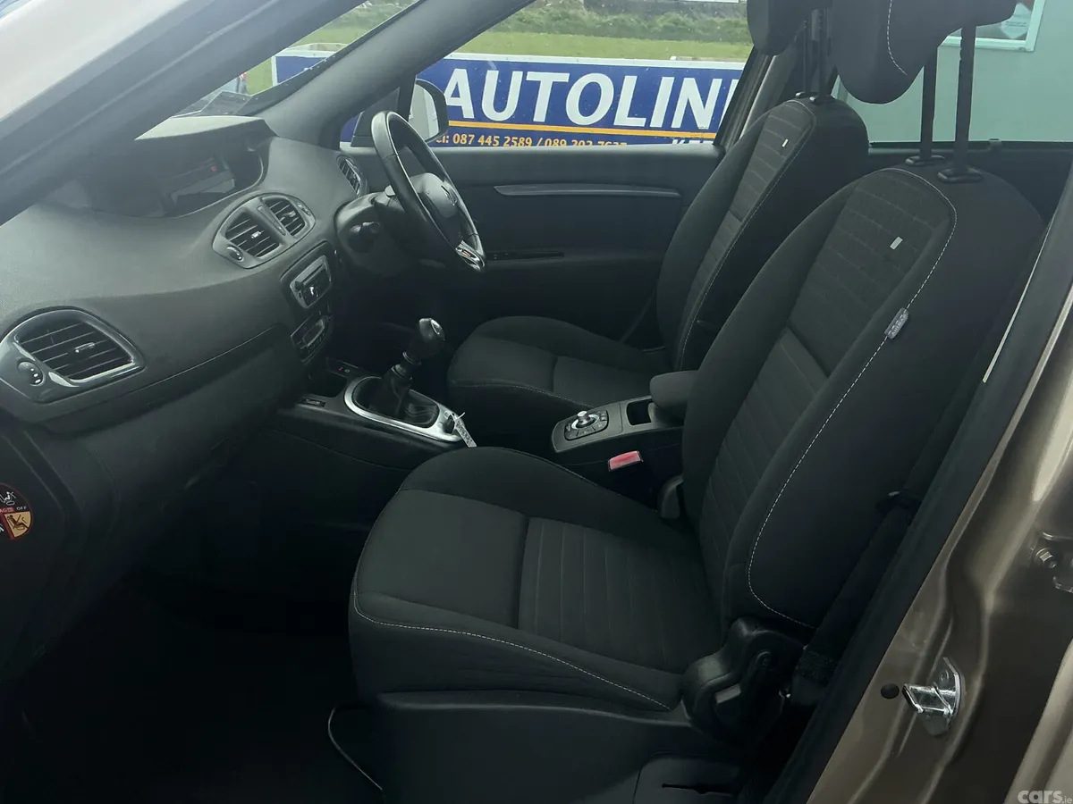 Renault Grand Scenic MPV, Diesel, 2016, Gold