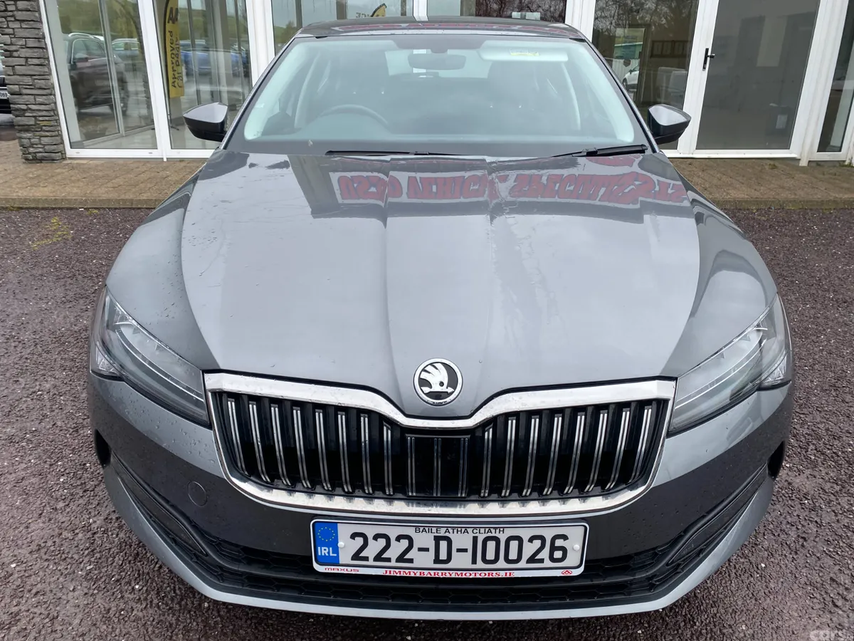 Skoda Superb Saloon, Diesel, 2022, Grey