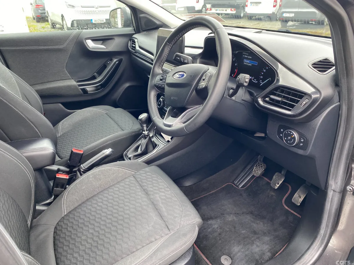 Ford Puma MPV, Petrol Hybrid, 2020, Grey