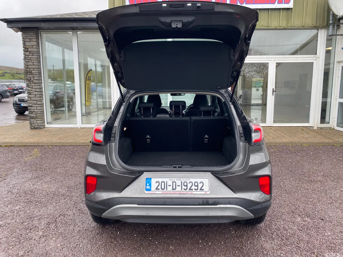 Ford Puma MPV, Petrol Hybrid, 2020, Grey