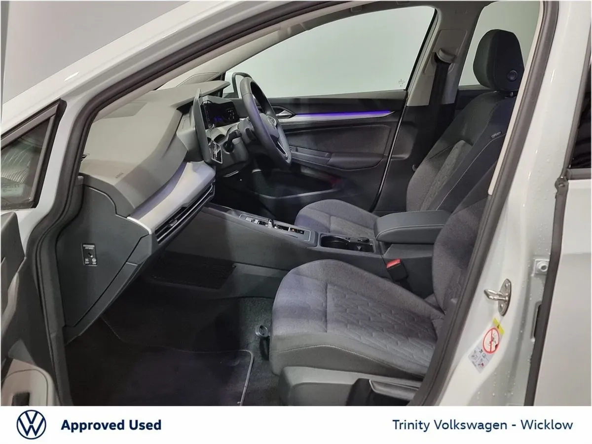 Volkswagen Golf Hatchback, Petrol Plug-in Hybrid, 2025, White
