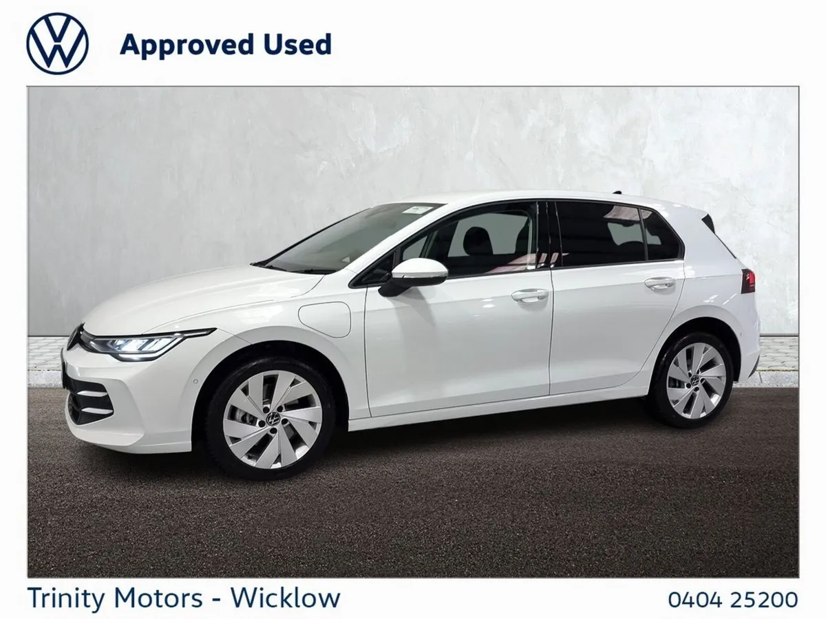 Volkswagen Golf Hatchback, Petrol Plug-in Hybrid, 2025, White