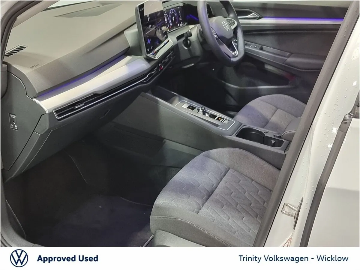 Volkswagen Golf Hatchback, Petrol Plug-in Hybrid, 2025, White