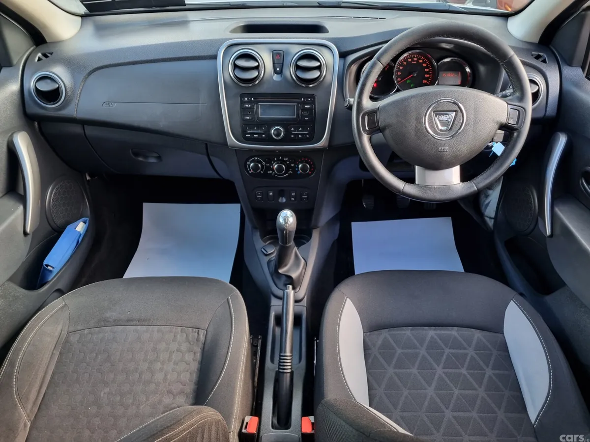 Dacia Sandero Hatchback, Petrol, 2016, White