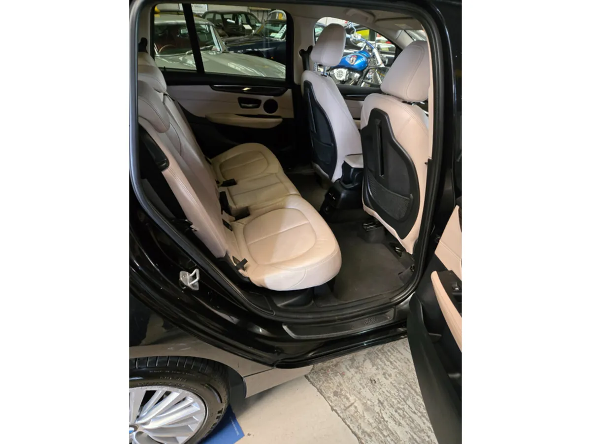 BMW 2-Series Estate, Diesel, 2016, Black