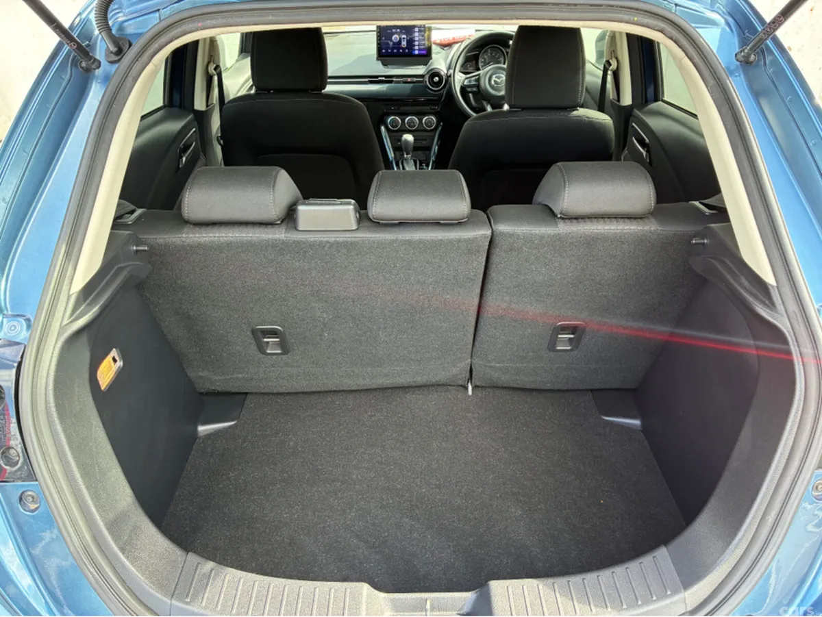 Mazda Demio Hatchback, Petrol, 2017, Blue