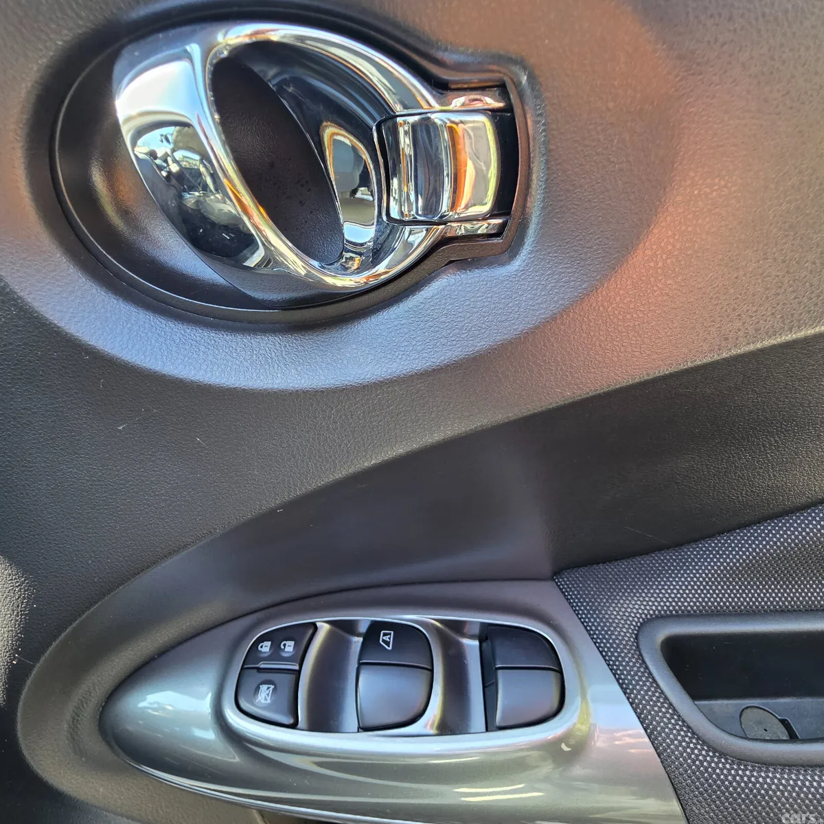 Nissan Juke SUV, Petrol, 2015, White