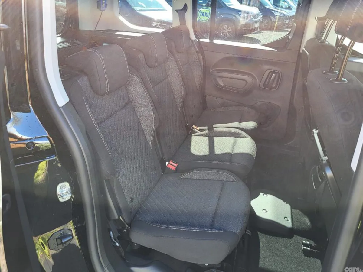 Peugeot Rifter MPV, Diesel, 2026, Black
