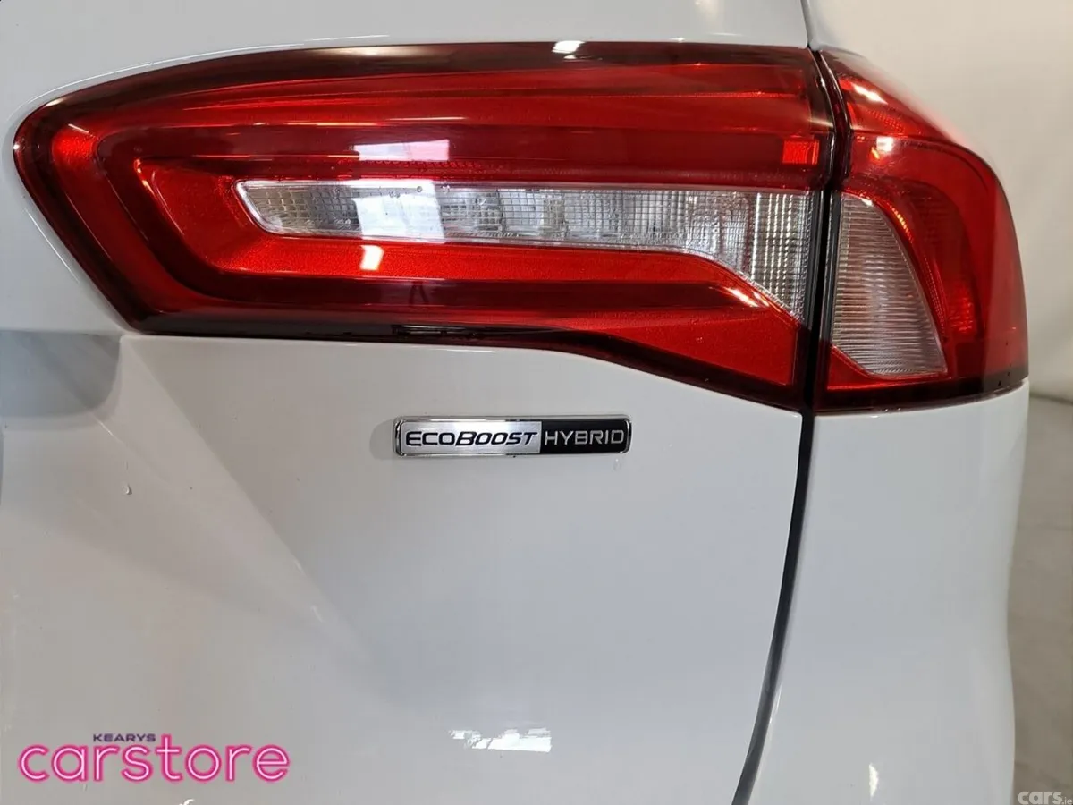 Ford Focus Estate, Petrol Hybrid, 2021, White