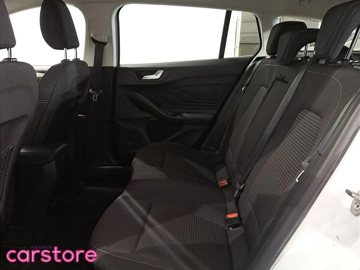 Ford Focus Estate, Petrol Hybrid, 2021, White
