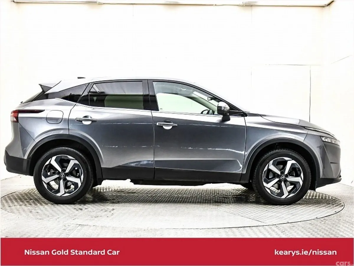 Nissan Qashqai SUV, Petrol, 2024, Grey