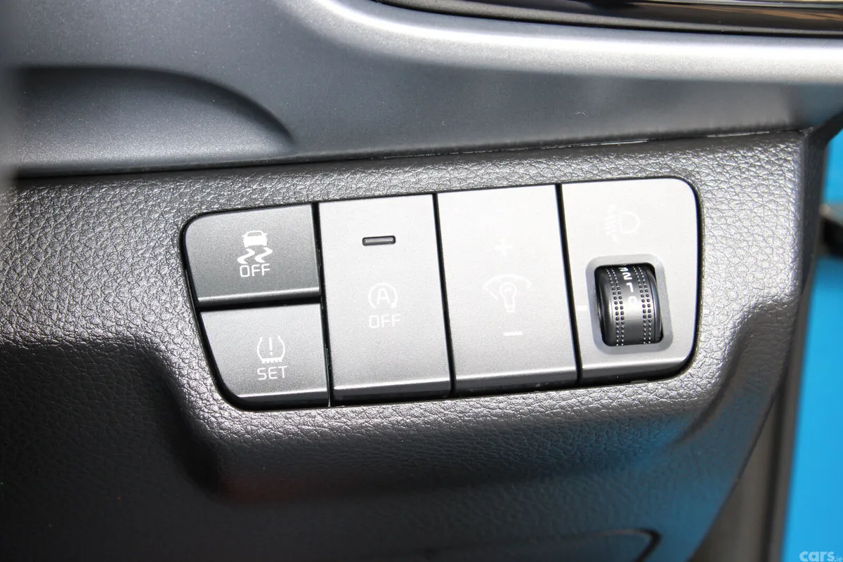 Kia Stonic Estate/Jeep, Petrol, 2023, Blue