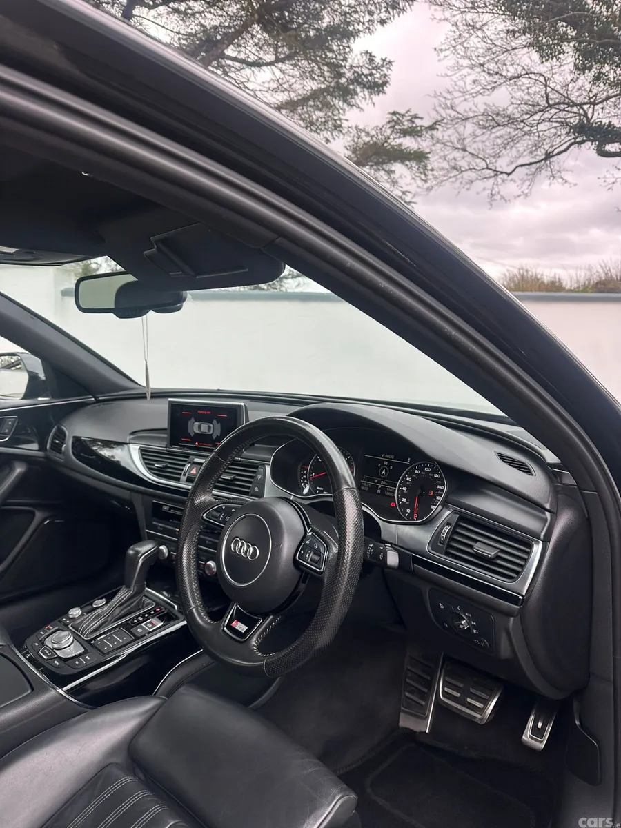 Audi A6 Saloon, Diesel, 2015, Black