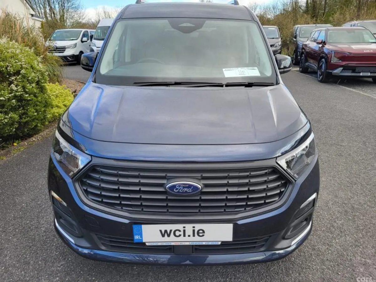 Ford Tourneo Connect MPV, Diesel, 2026, Blue