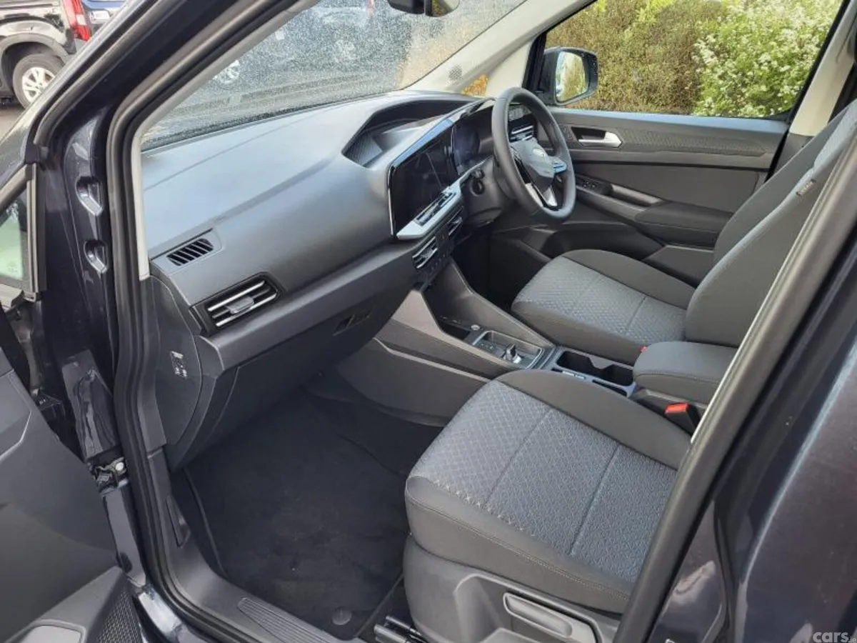 Ford Tourneo Connect MPV, Diesel, 2026, Blue