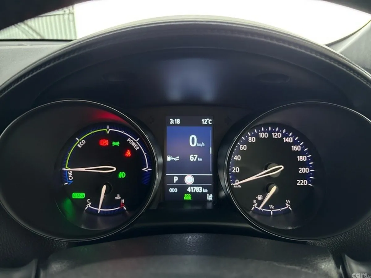 Toyota C-HR SUV, Petrol Hybrid, 2023, Grey