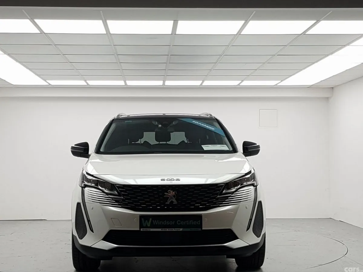 Peugeot 5008 MPV, Petrol, 2023, White
