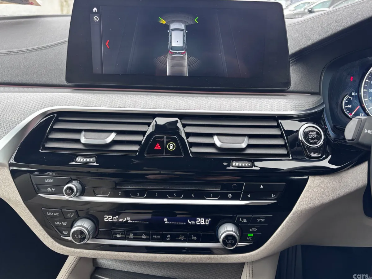 BMW 5-Series Estate, Petrol, 2018, Black