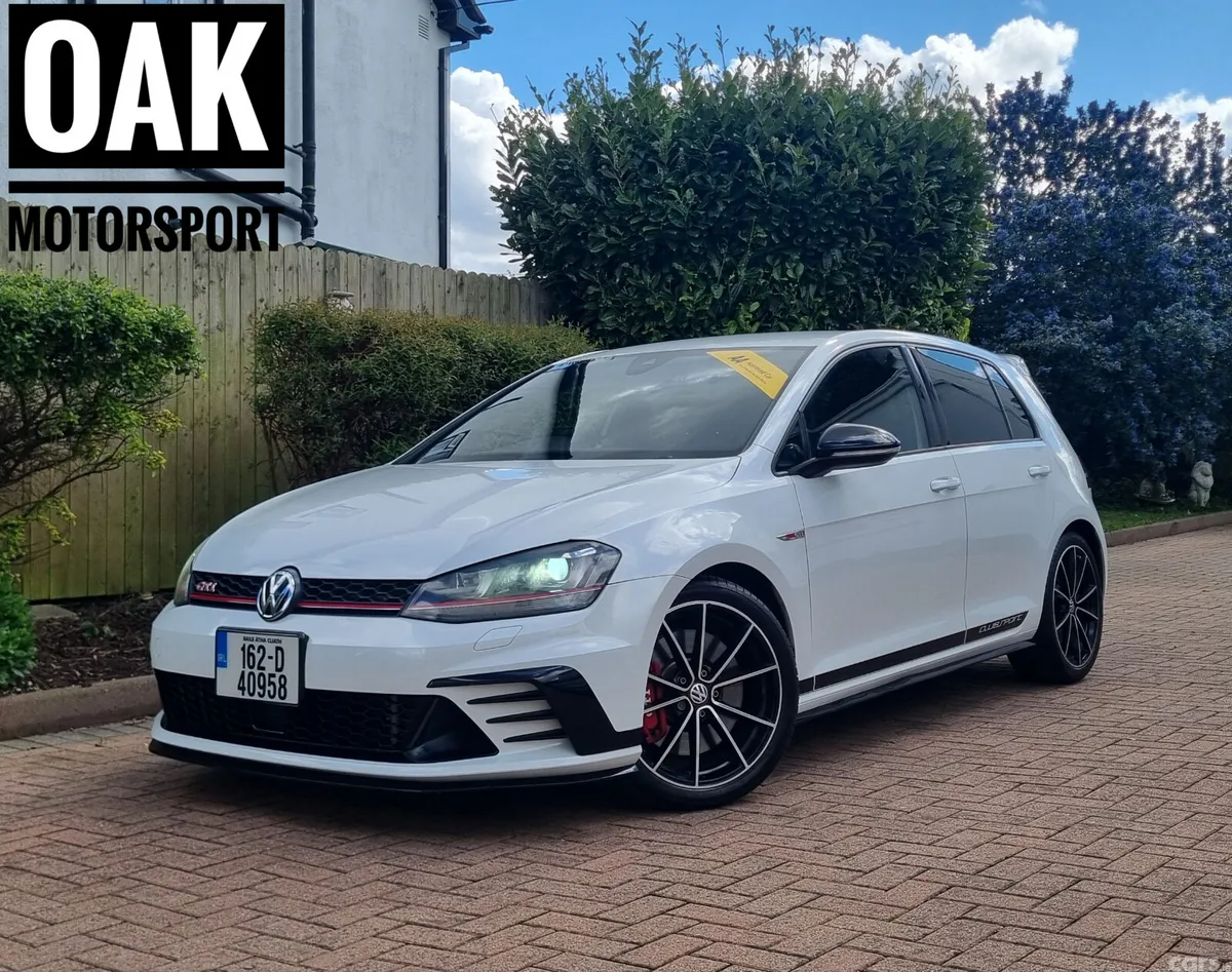 Volkswagen Golf Hatchback, Petrol, 2016, White