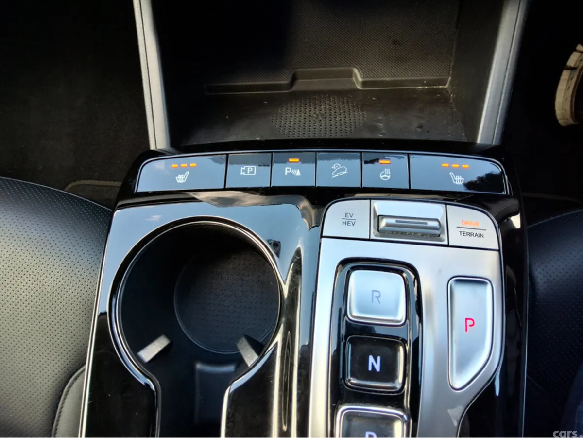 Hyundai Tucson SUV, Petrol Plug-in Hybrid, 2023, Grey