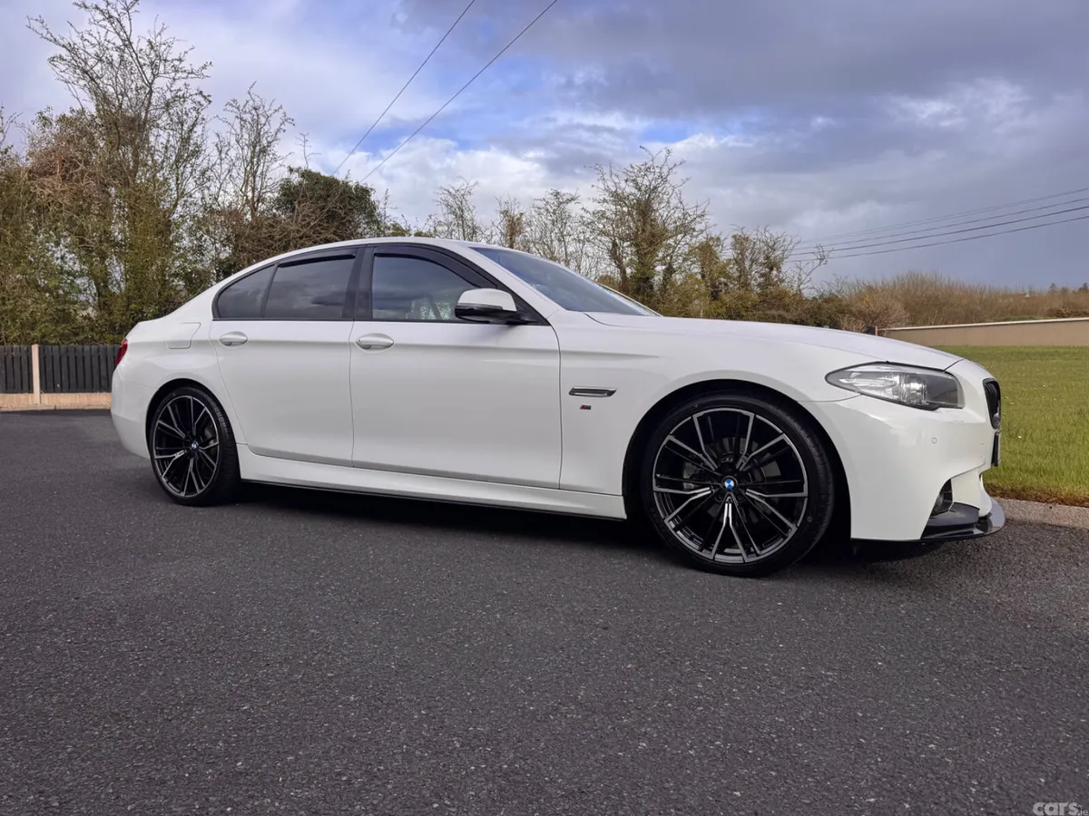 BMW 5-Series Saloon, Diesel, 2016, White
