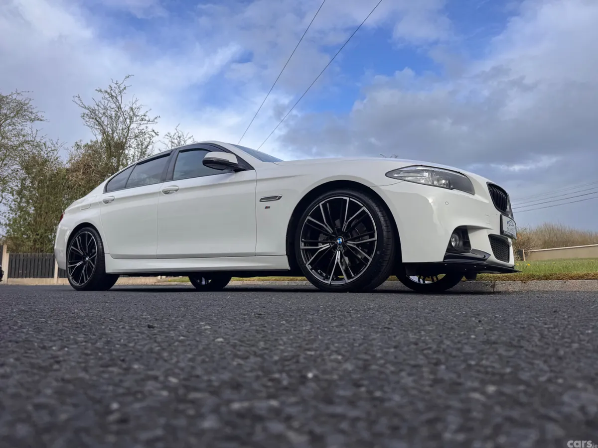 BMW 5-Series Saloon, Diesel, 2016, White