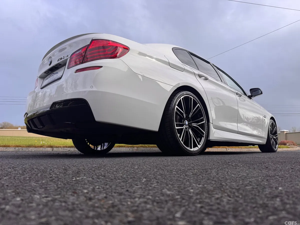 BMW 5-Series Saloon, Diesel, 2016, White