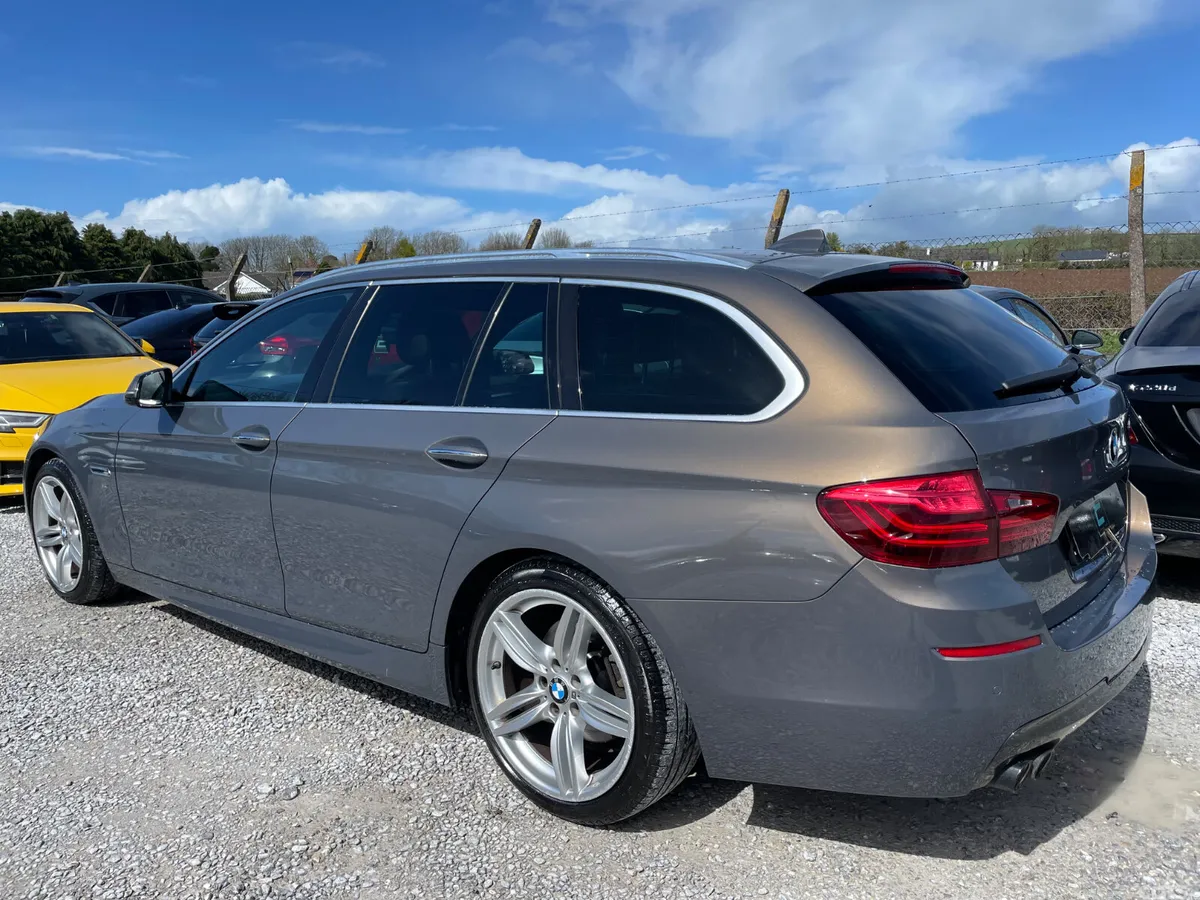 BMW 5-Series Estate/Jeep, Diesel, 2015, Beige