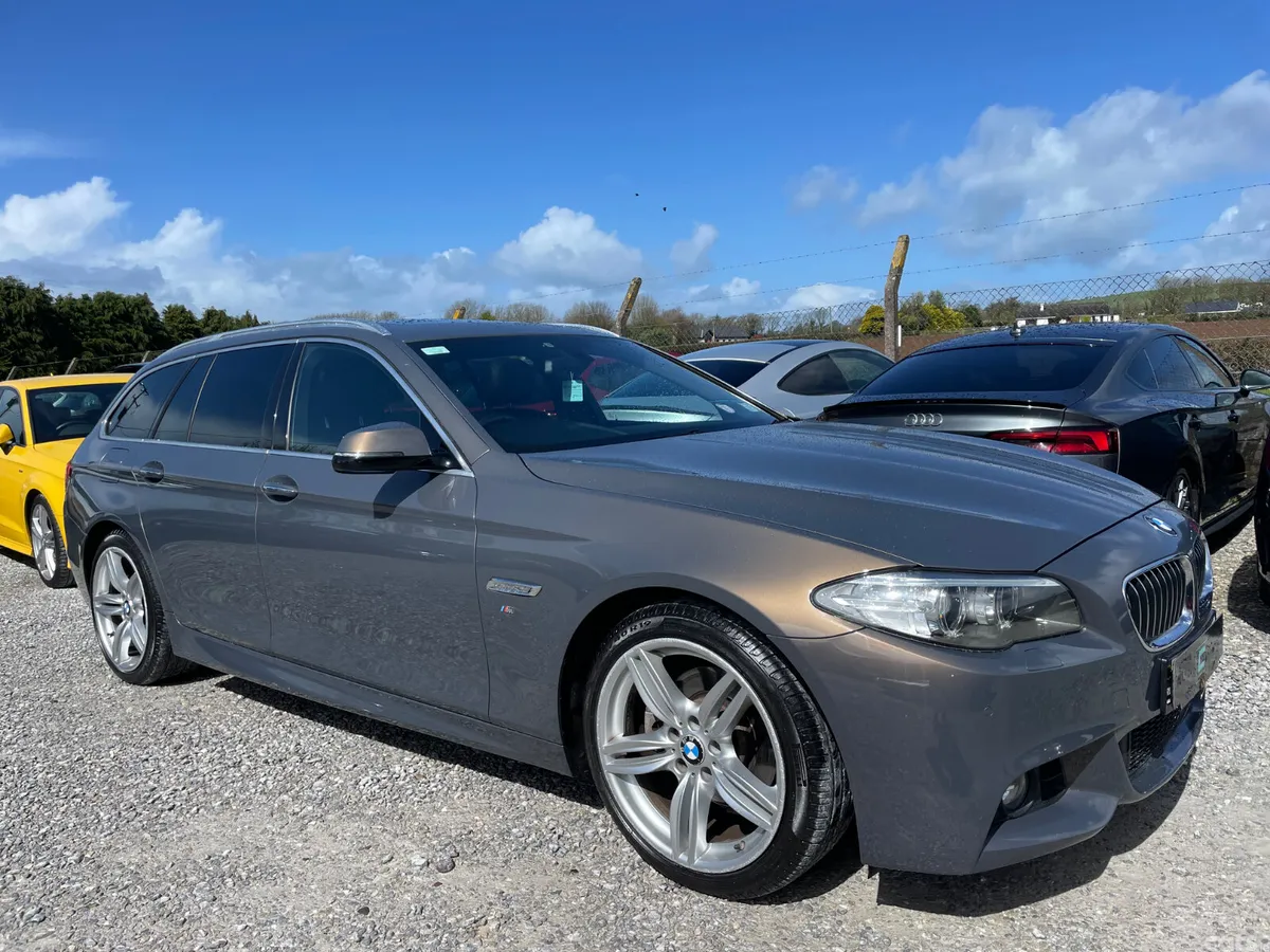 BMW 5-Series Estate/Jeep, Diesel, 2015, Beige