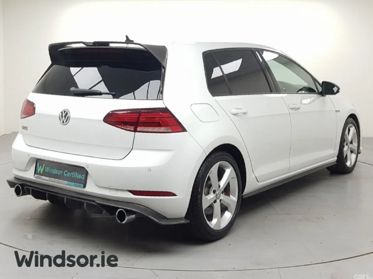 Volkswagen Golf Hatchback, Petrol, 2018, White