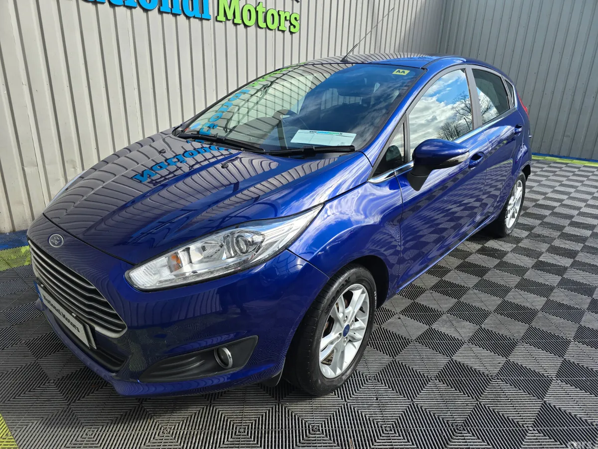 Ford Fiesta Hatchback, Petrol, 2015, Blue