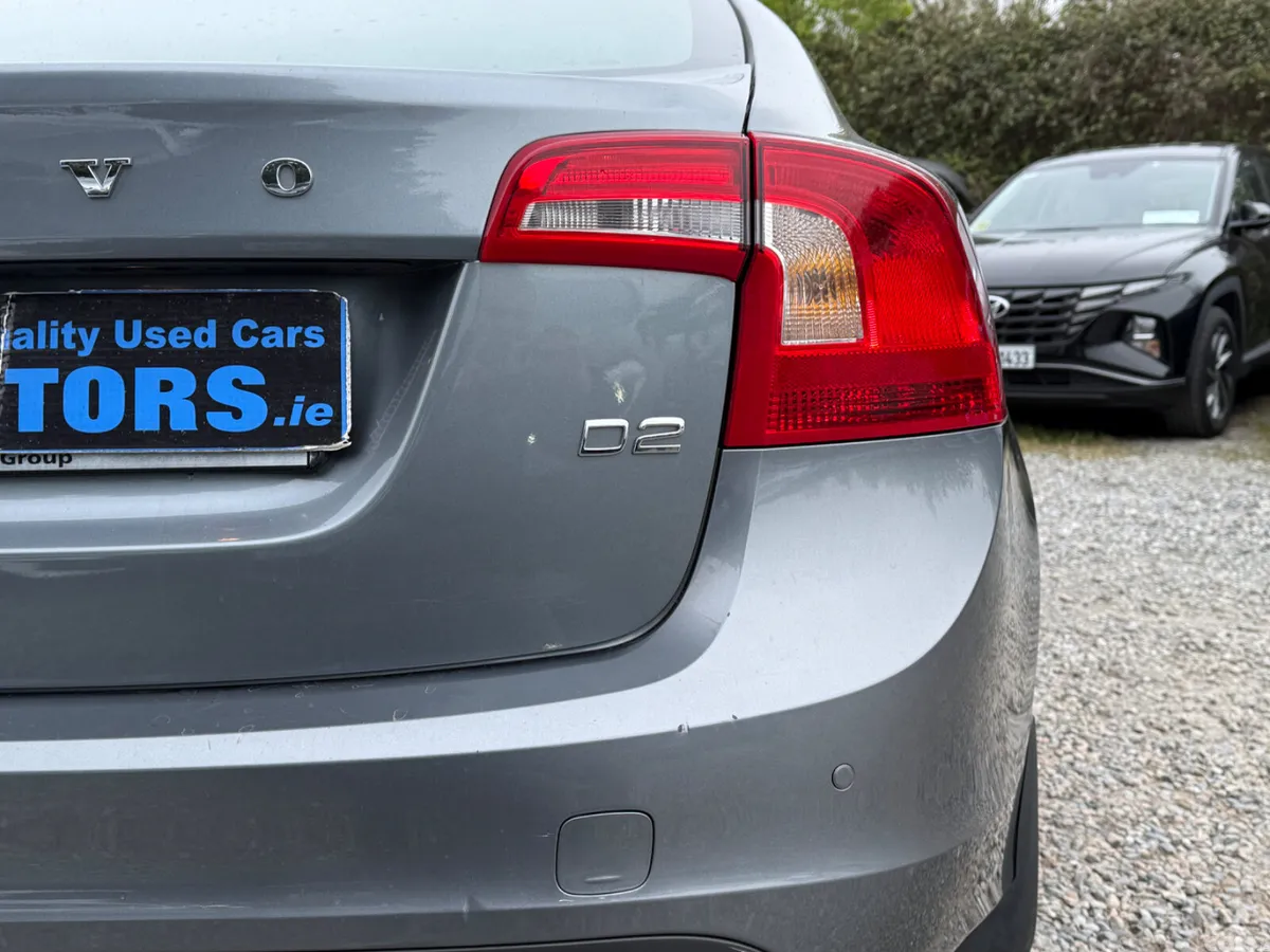 Volvo S60 Saloon, Diesel, 2015, Grey