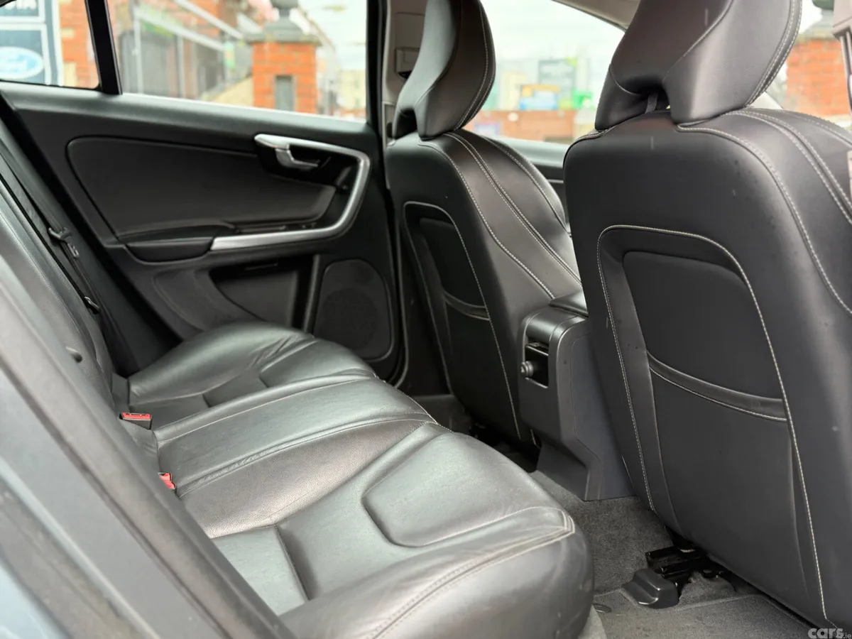 Volvo S60 Saloon, Diesel, 2015, Grey