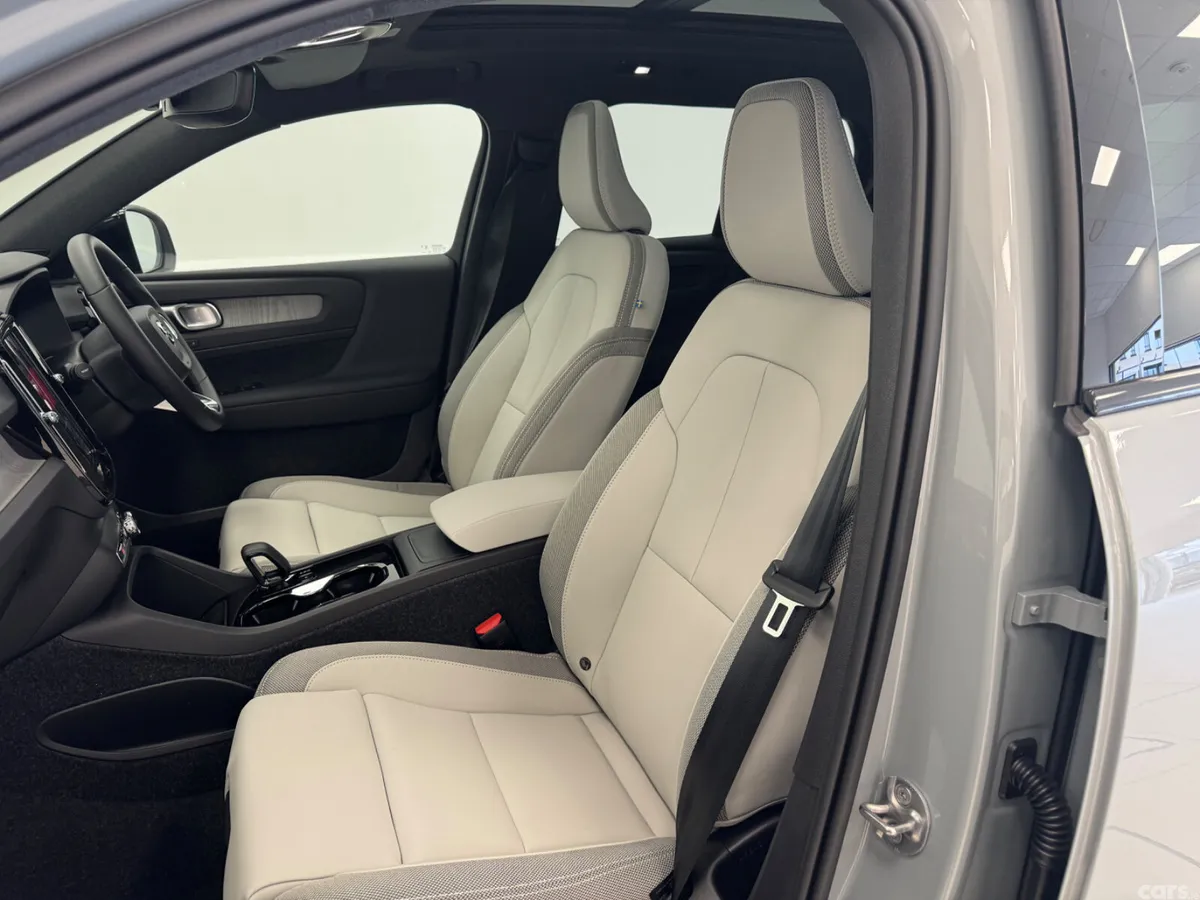 Volvo EX40 SUV, Electric, 2026, Grey