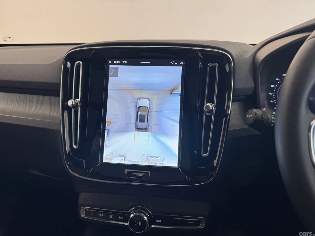 Volvo EX40 SUV, Electric, 2026, Grey