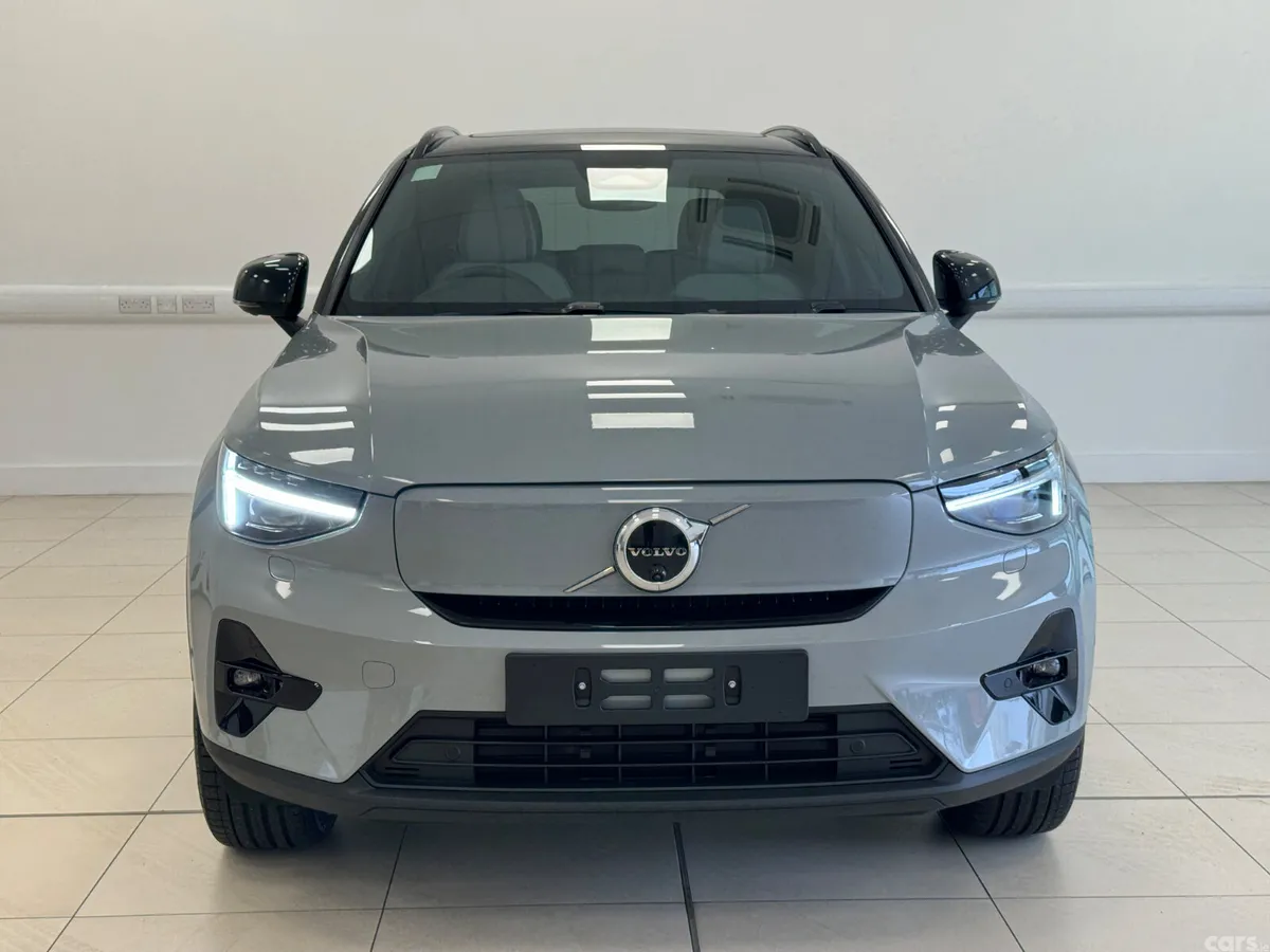 Volvo EX40 SUV, Electric, 2026, Grey