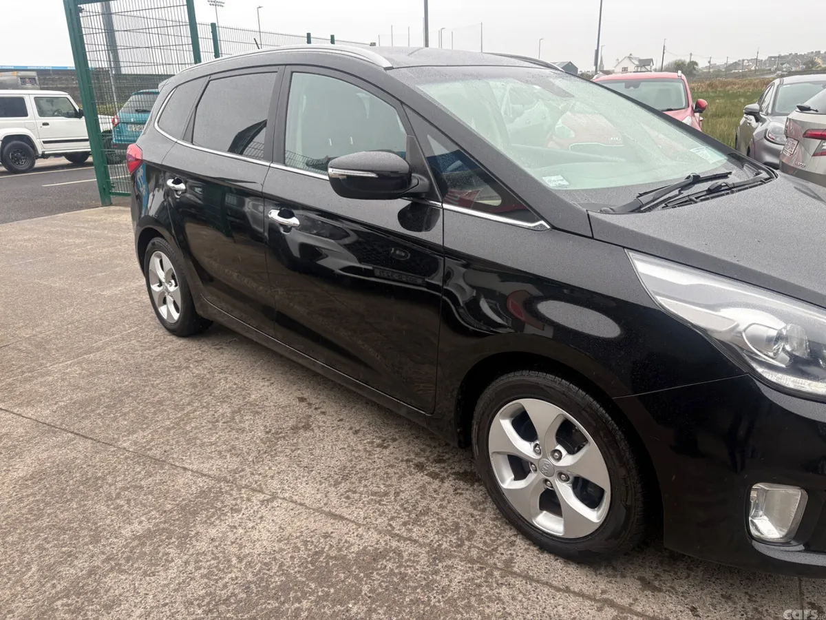 Kia Carens MPV, Diesel, 2015, Black