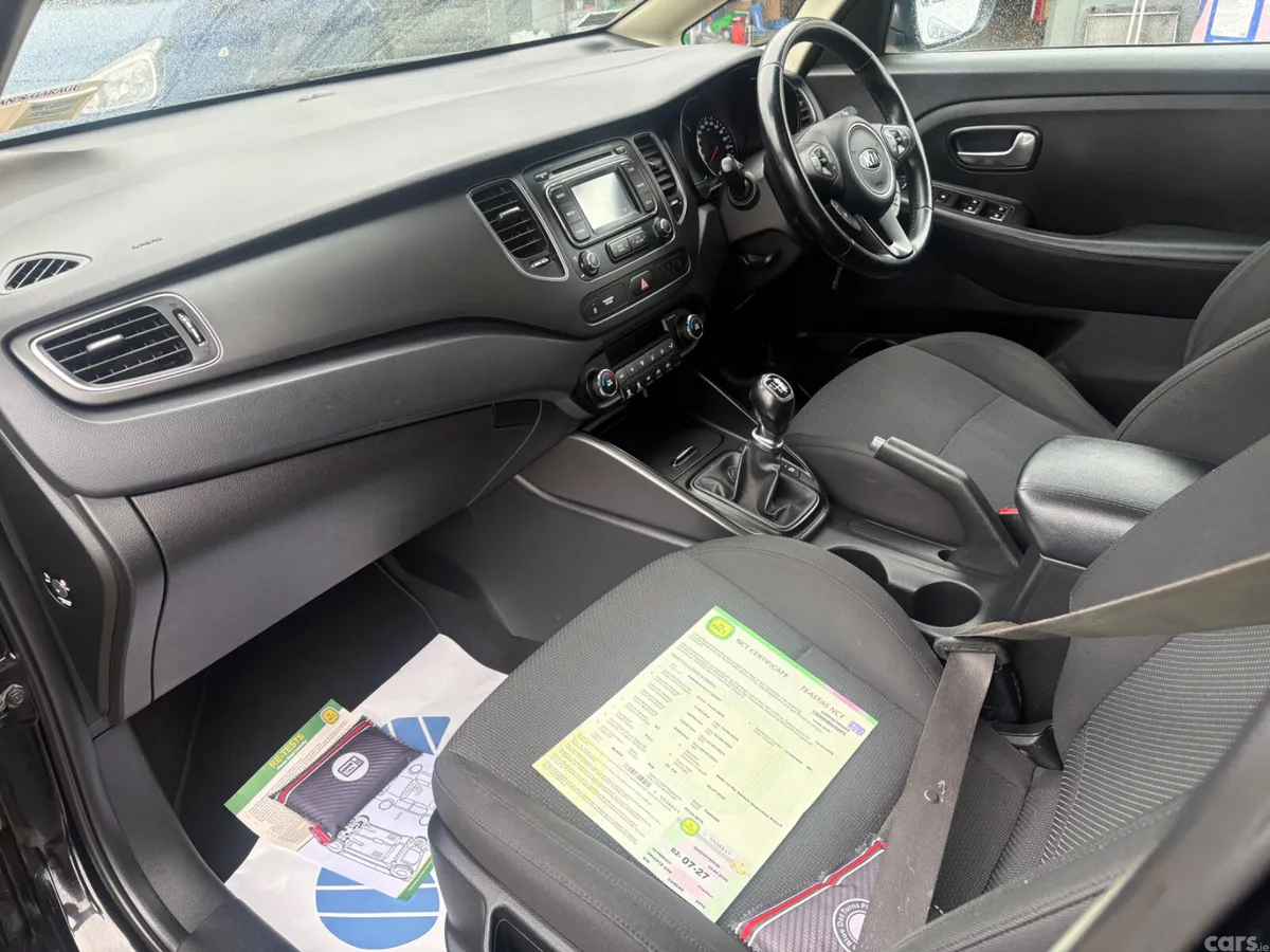 Kia Carens MPV, Diesel, 2015, Black