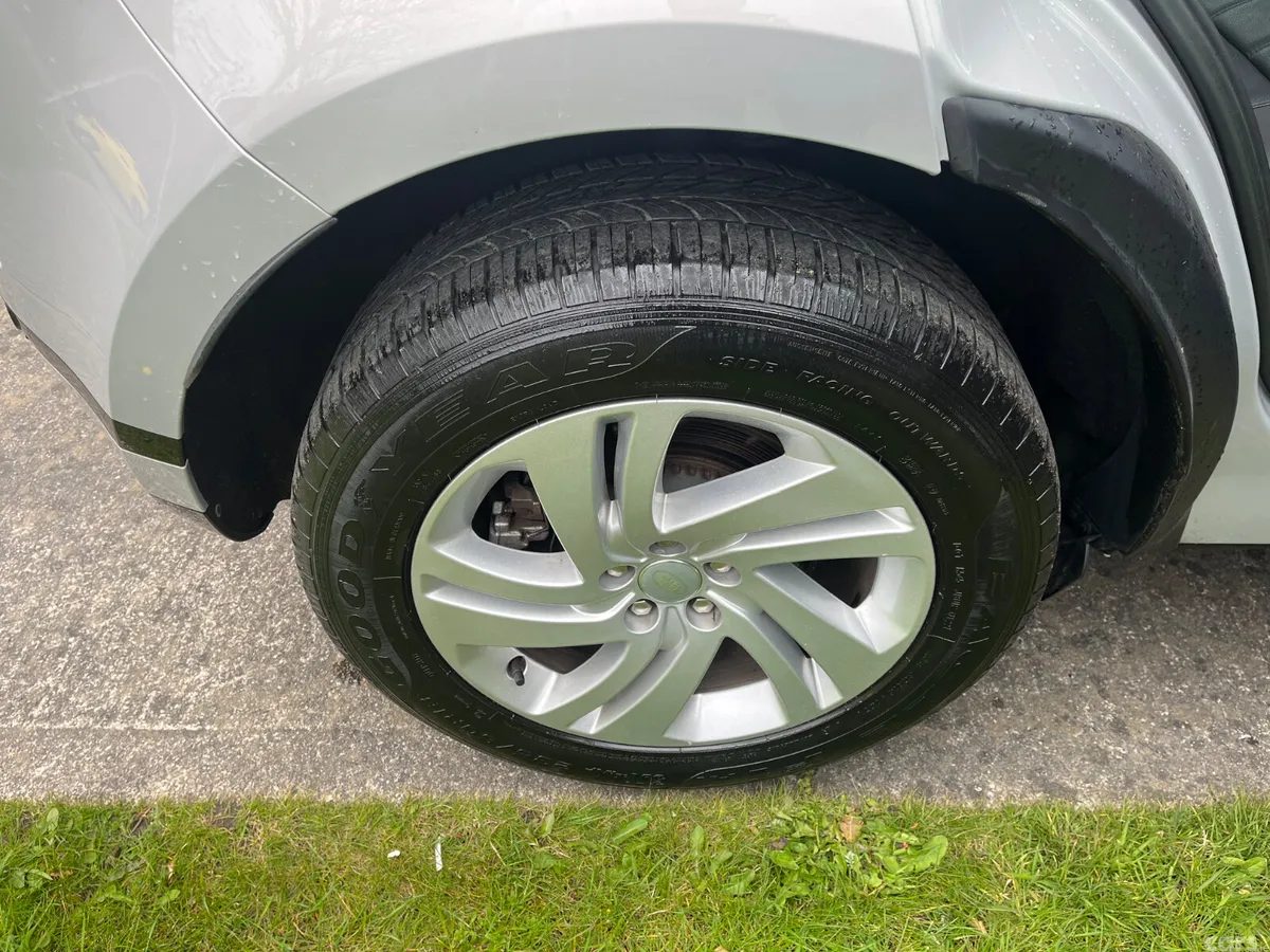 Land Rover Range Rover Evoque SUV, Petrol Plug-in Hybrid, 2023, Silver