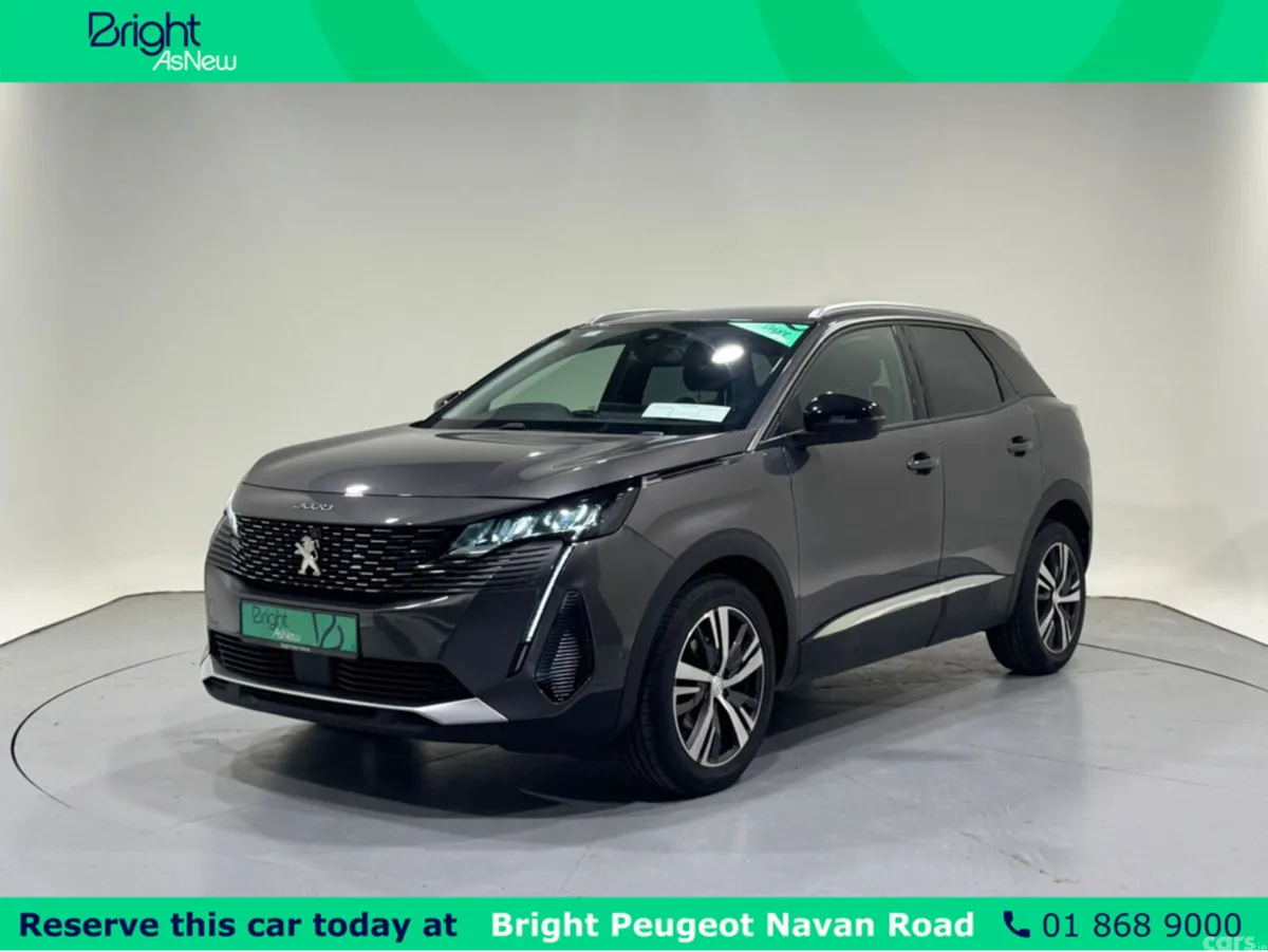 Peugeot 3008 MPV, Petrol, 2023, Grey