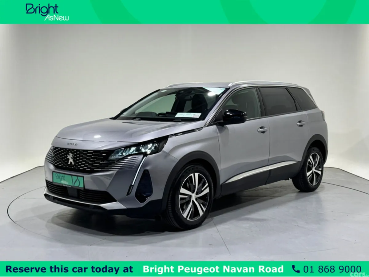 Peugeot 5008 MPV, Diesel, 2022, Grey