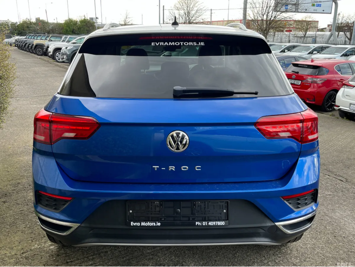 Volkswagen T-Roc SUV, Diesel, 2020, Blue